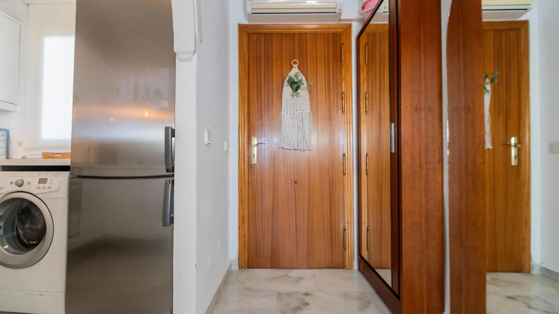 Calahonda'S Suite-Hosted By Sweetstay Sitio de Calahonda 0*,  إسبانيا