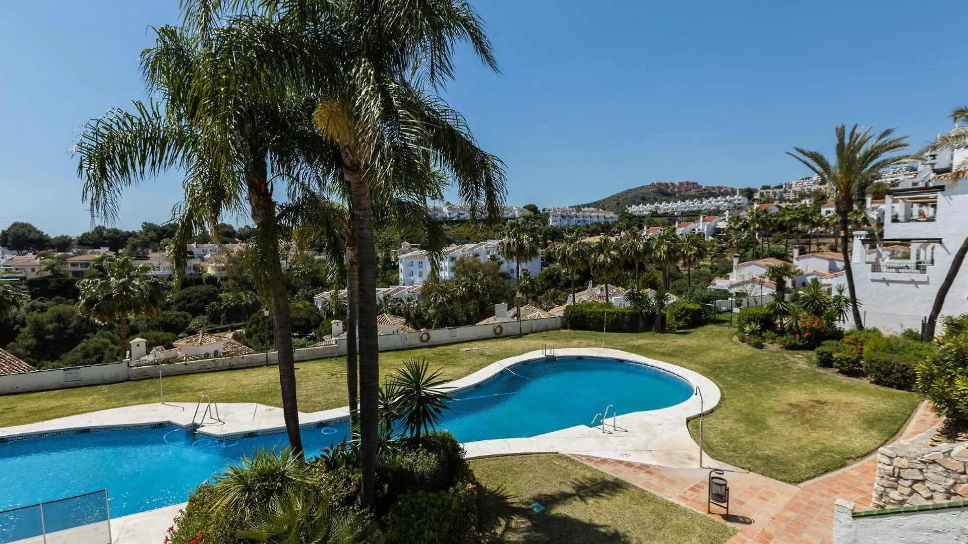 Calahonda'S Suite-Hosted By Sweetstay Sitio de Calahonda 0*,  إسبانيا