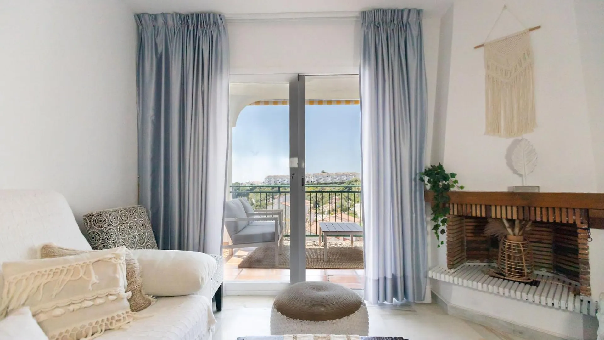 Calahonda'S Suite-Hosted By Sweetstay Sitio de Calahonda شقة