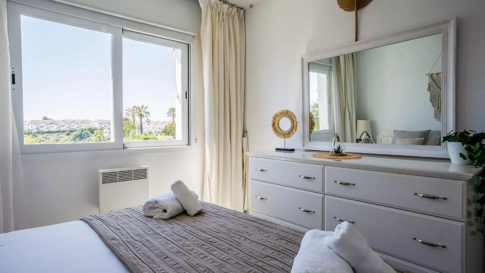 Calahonda'S Suite-Hosted By Sweetstay Sitio de Calahonda 0*,